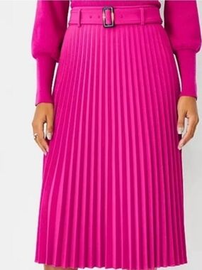 Ann Taylor Vibrant Fuchia Pleated Midi Skirt (Hot Pink), Matching Belt, Sz: 2
